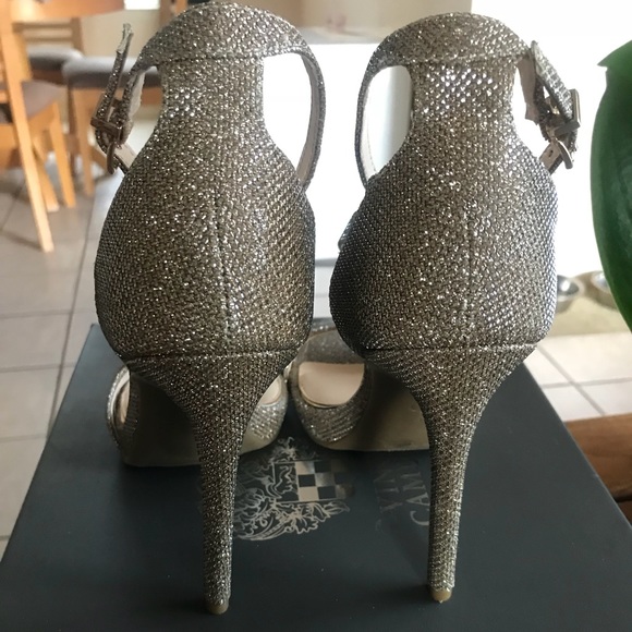 Ladies shoe - Picture 3 of 8